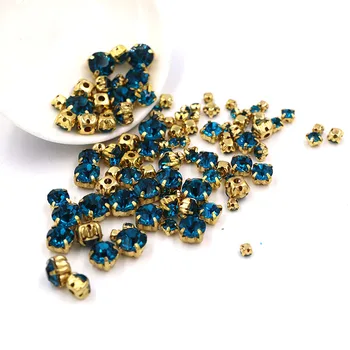 100/zsák Vegyes méretű üveg strass kristály Ruházat laza gyöngyök arany bázis varrás Páva, kék strassz diy Esküvői dekoráció