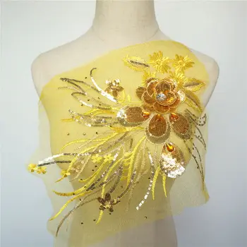 A sárga Arany Flitterekkel 3D Virágok Tassel Csipke Kárpitok Strasszos Háló Varrni A Foltok Hímzés Esküvői Appliqués Dekoráció DIY